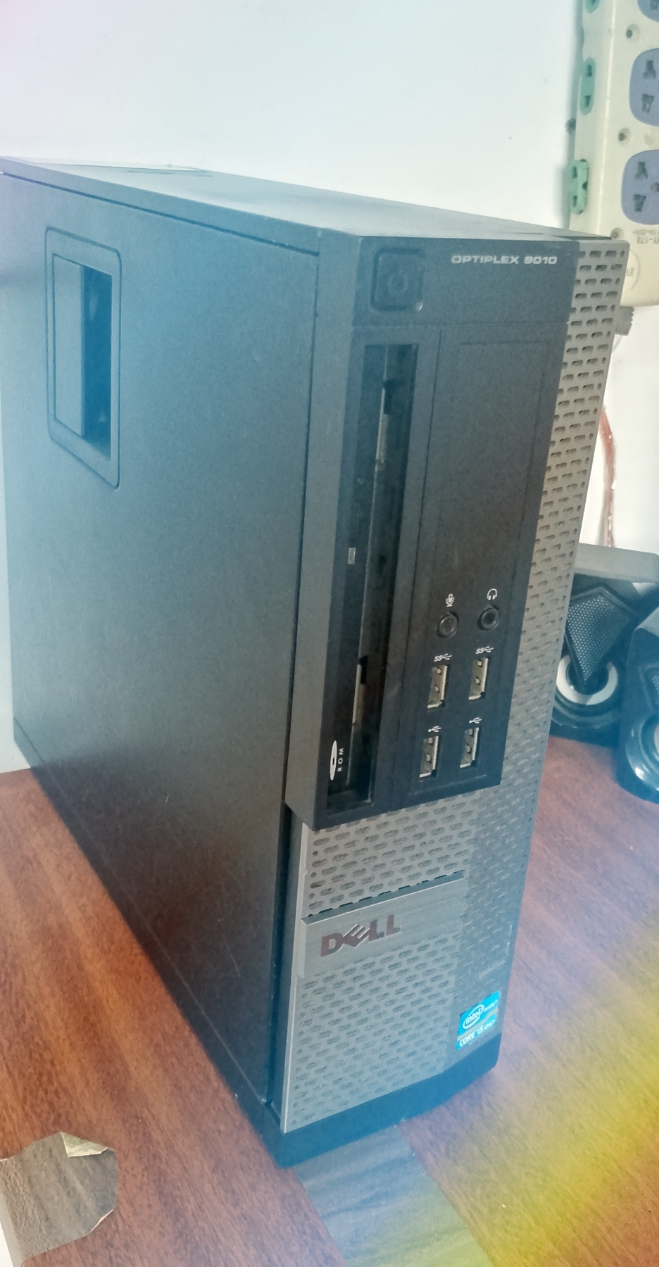 Desktop Computer Dell